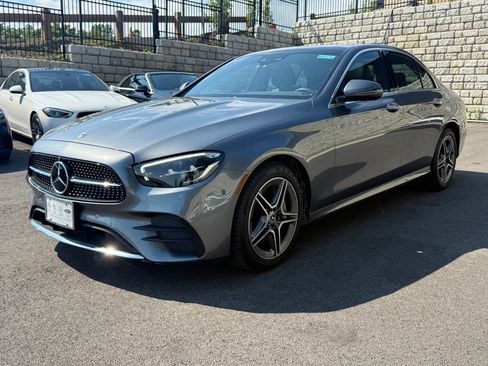 Used 2023 Mercedes-Benz E 450 4MATIC Sedan image 3