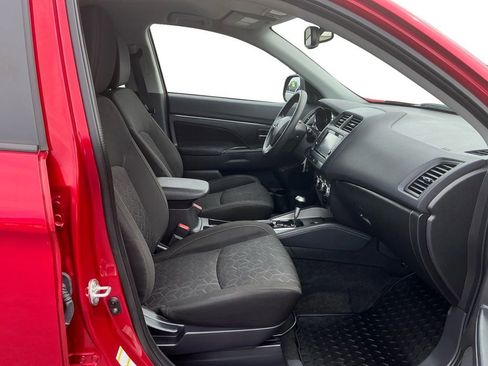 Used 2024 Mitsubishi Outlander Sport LE AWD/4WD image 22
