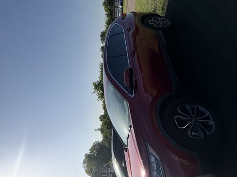 Used 2022 Honda CR-V EX-L image 3