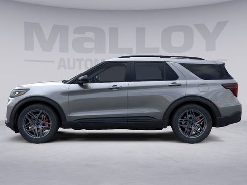 New 2026 Ford Explorer ST-Line w/ ST-Line Street Pack image 4