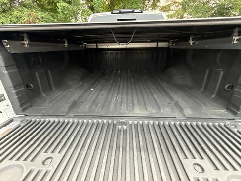 Used 2024 Nissan Titan PRO-4X w/ Pro-4x Utility Package AWD/4WD image 7