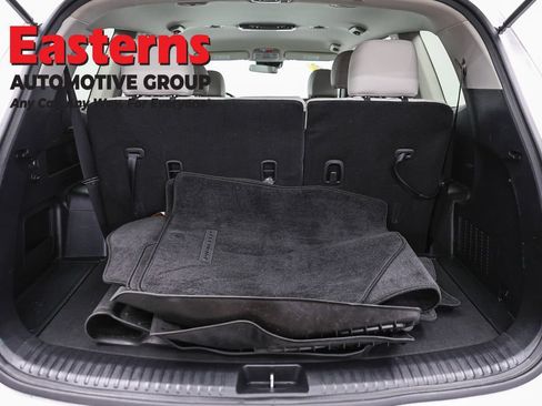 Used 2023 Kia Telluride S FWD image 9