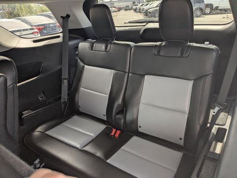 Certified 2023 Ford Explorer XLT w/ Equipment Group 202A RWD image 14