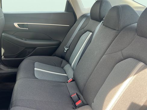 Certified 2021 Hyundai Sonata SE w/ Preferred Accessory Package FWD image 21