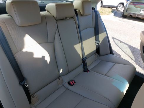 Used 2020 Lexus ES 350 w/ Premium Package image 11