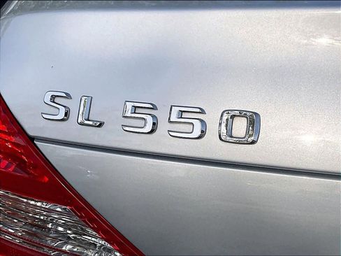Used 2008 Mercedes-Benz SL 550 image 10