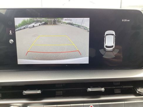 Certified 2024 Kia Telluride S w/ S Sunroof Package AWD/4WD image 25