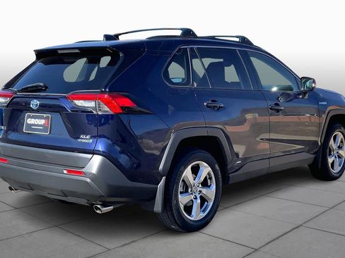 Certified 2021 Toyota RAV4 XLE Premium image 12