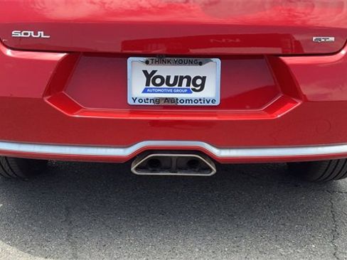 Certified 2025 Kia Soul GT-Line w/ GT-Line Technology Package image 10