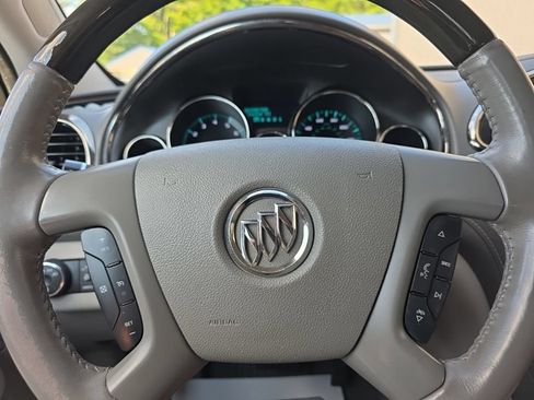 Used 2017 Buick Enclave Convenience FWD image 15