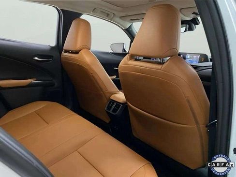 Used 2019 Lexus UX 250h w/ Premium Package image 19