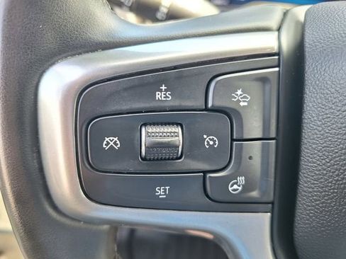 Used 2023 Chevrolet Tahoe Z71 w/ Luxury Package AWD/4WD image 22