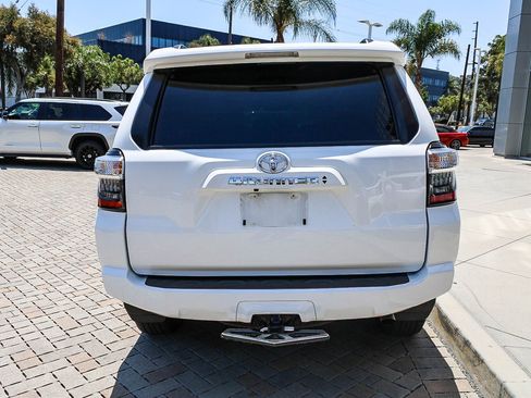 Used 2024 Toyota 4Runner SR5 Premium AWD/4WD image 8
