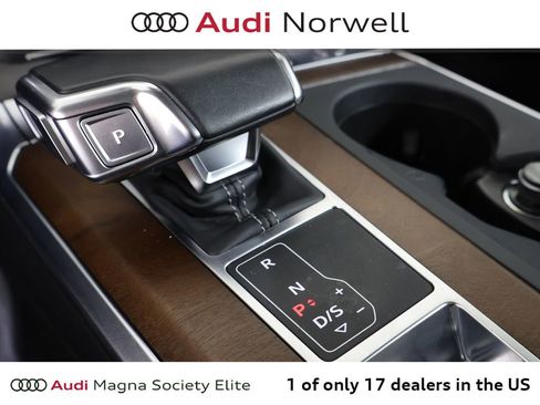 Used 2020 Audi A6 2.0T Premium Plus w/ Premium Plus Package image 4