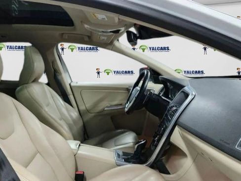 Used 2015 Volvo XC60 T6 Premier Plus image 15