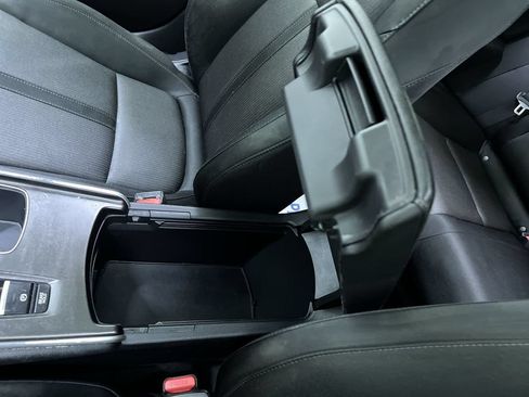 Used 2021 Honda Accord EX image 25