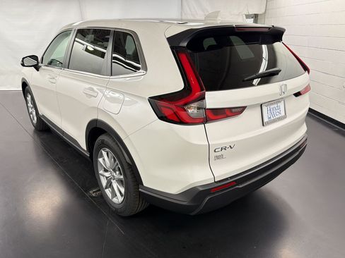 New 2026 Honda CR-V EX image 3