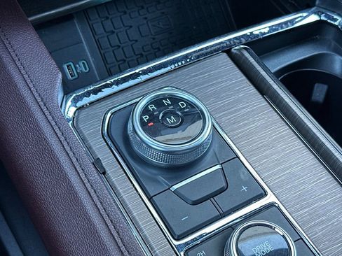 Used 2024 Ford Expedition Max Limited image 23