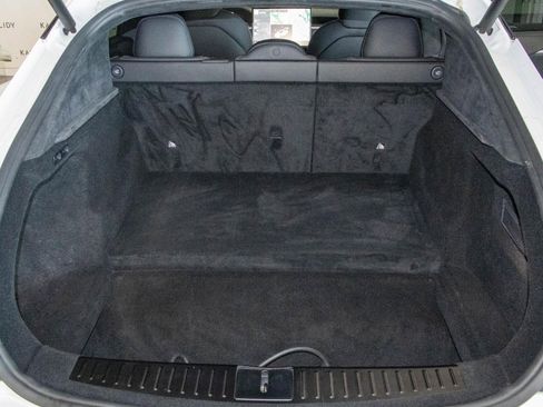 Used 2021 Tesla Model S Plaid image 23