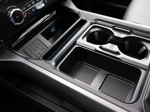 New 2026 Ford F350 Lariat w/ Black Appearance Package image 13