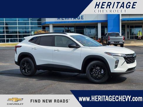 New 2026 Chevrolet Trax LT w/ Driver Confidence Package FWD image 1