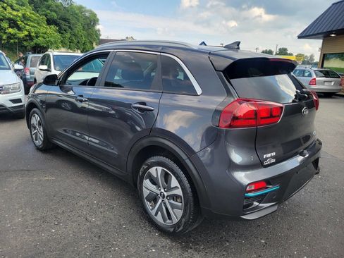 Used 2019 Kia Niro EX w/ Cold Weather Package 2.0 image 7
