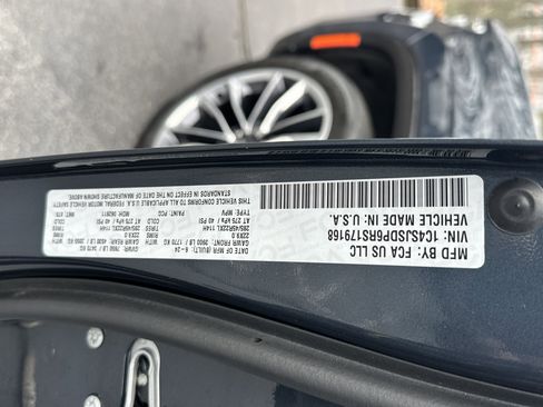 Used 2024 Jeep Wagoneer L Series III w/ Premium Group I image 38