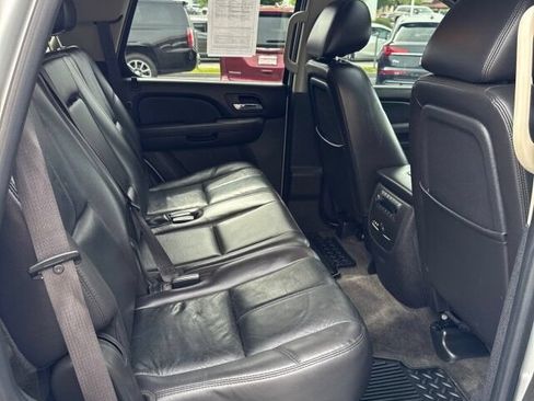 Used 2010 Chevrolet Tahoe LT AWD/4WD image 16
