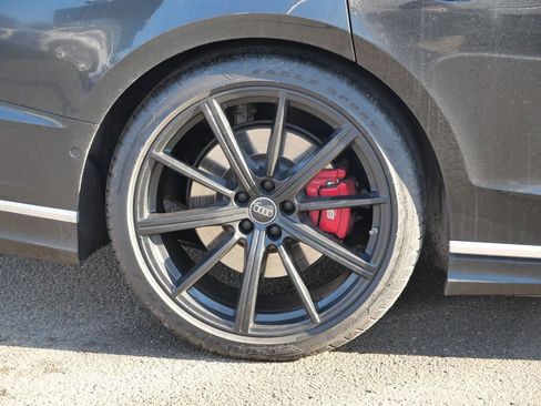 Used 2023 Audi S8 w/ S8 Comfort Plus Package image 12