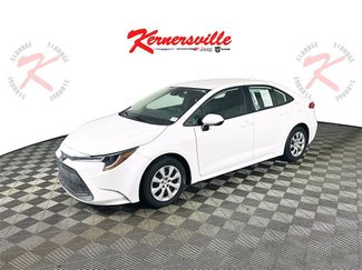 Used 2021 Toyota Corolla LE video 3