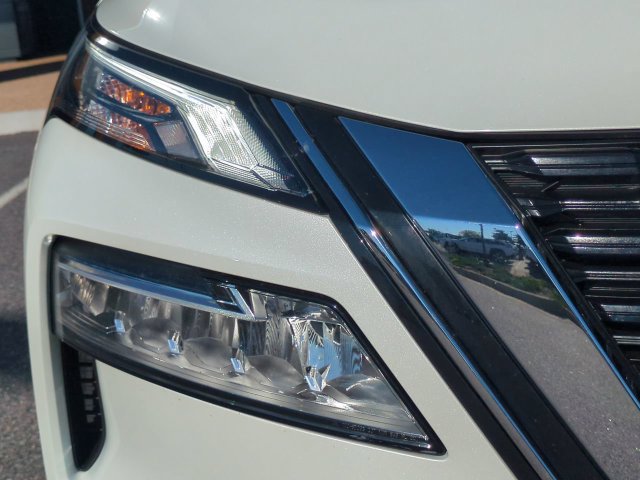 Used 2023 Nissan Rogue SL w/ SL Premium Package AWD/4WD image 10