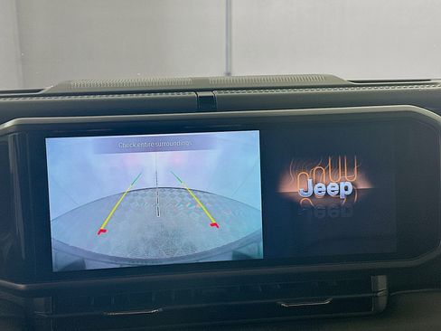 Used 2024 Jeep Wrangler Sahara w/ Safety Group image 21