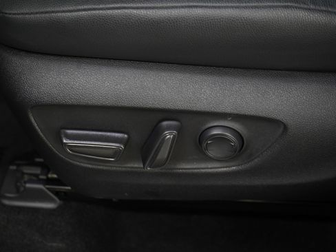 Used 2025 Toyota Grand Highlander AWD Hybrid image 26