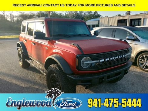Used 2022 Ford Bronco Wildtrak AWD/4WD image 1