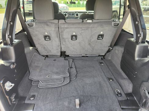 Used 2021 Jeep Wrangler Unlimited Sahara w/ Cold Weather Group image 47