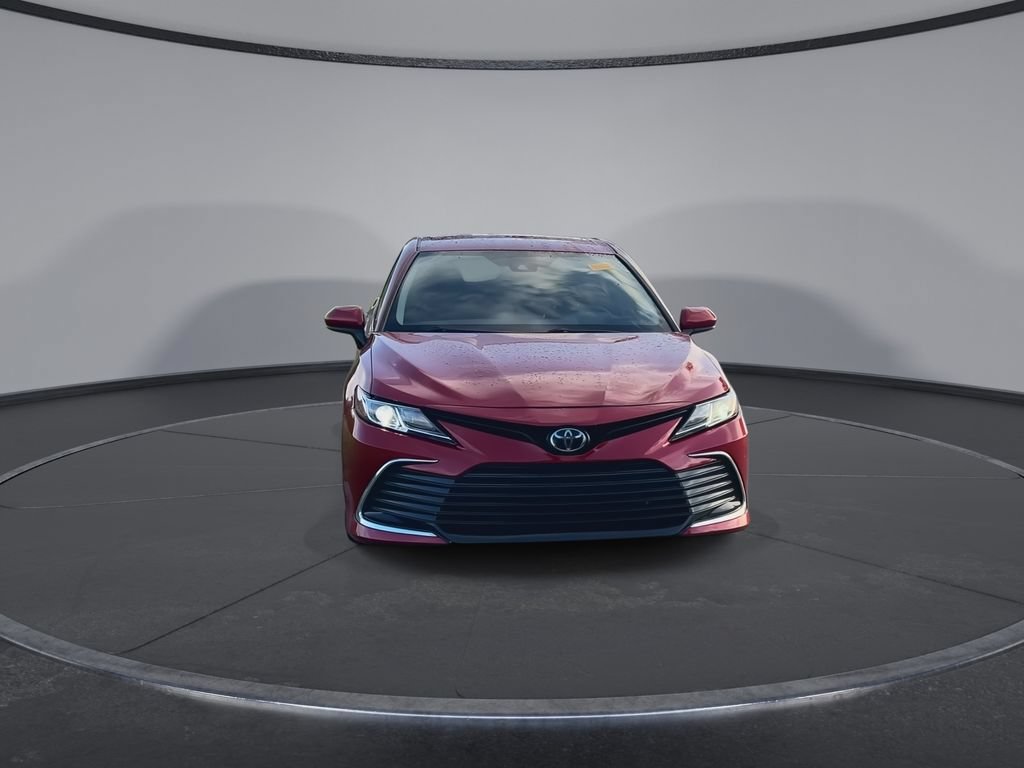 Used 2023 Toyota Camry LE FWD image 3