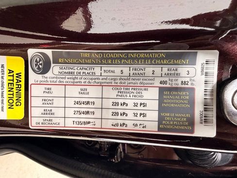 Used 2017 Jaguar XJ L Portfolio image 45