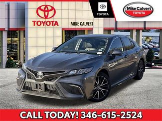 Used 2023 Toyota Camry SE video 1
