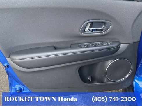 Used 2022 Honda HR-V EX image 17
