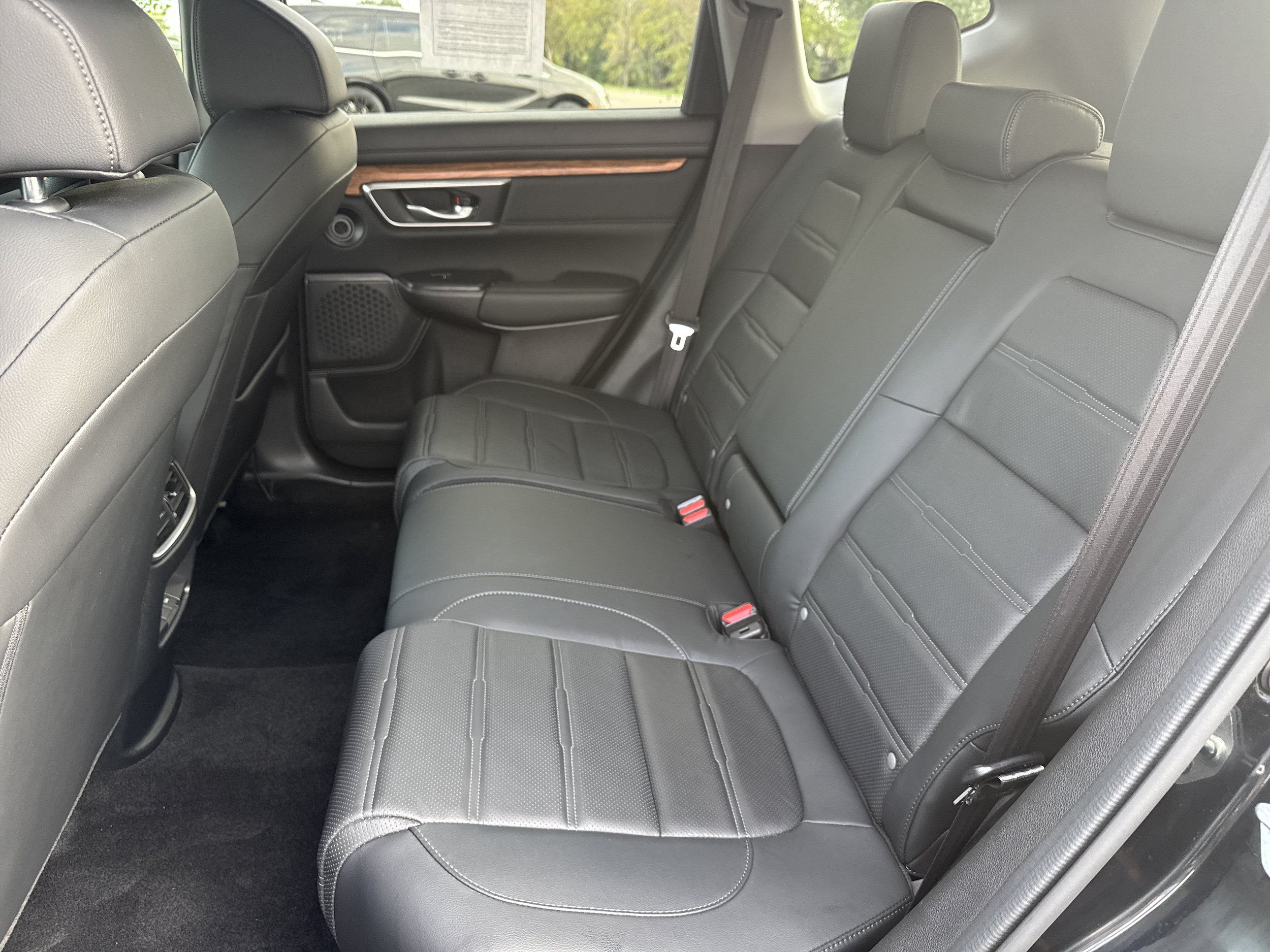 Used 2022 Honda CR-V Touring image 8