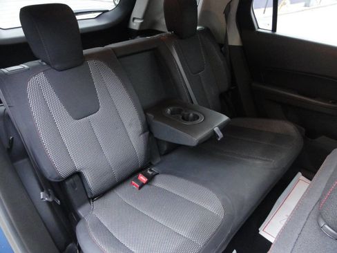Used 2017 GMC Terrain SLE AWD/4WD image 25