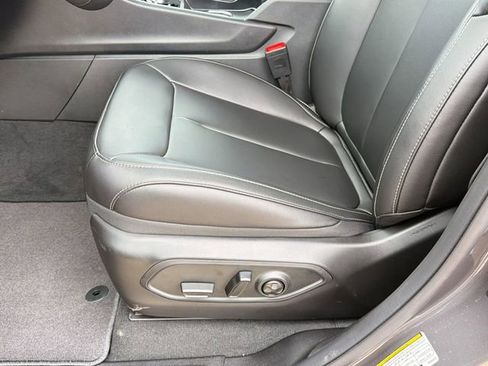 New 2026 Jeep Grand Cherokee L Limited image 14