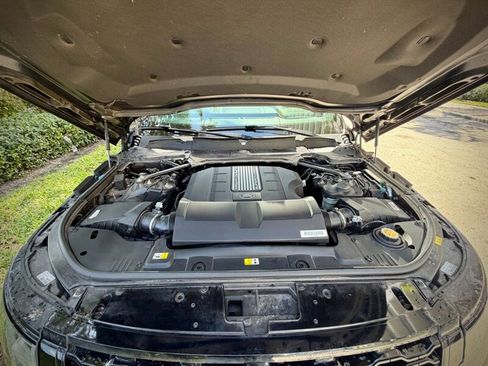 Used 2019 Land Rover Range Rover Supercharged image 19