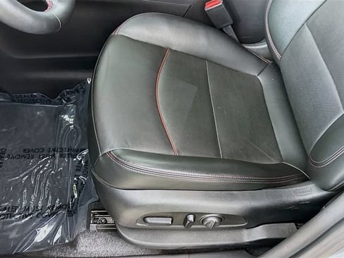 Used 2024 Chevrolet Equinox RS w/ RS Leather Package FWD image 20