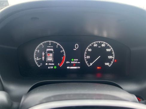 Used 2024 Honda HR-V Sport image 10