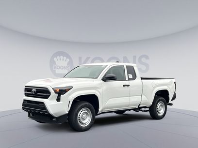 New 2025 Toyota Tacoma SR
