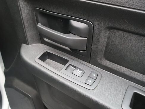 Used 2024 RAM 3500 Tradesman w/ Chrome Appearance Group image 14