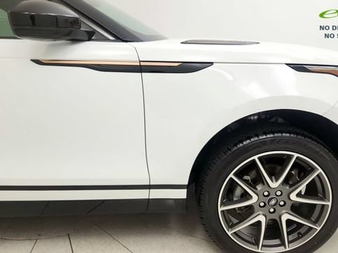 Used 2022 Land Rover Range Rover Velar R-Dynamic S AWD/4WD image 21