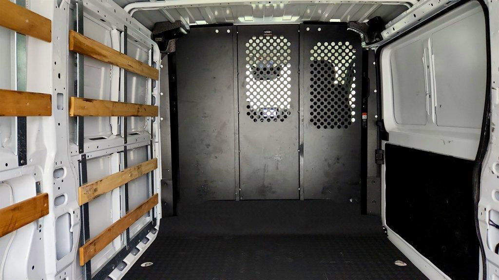 Used 2025 RAM ProMaster 2500 w/ U-Haul Equipment Group FWD image 21