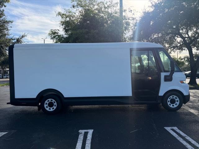 Used 2024 Chevrolet Brightdrop 600 w/ Battery Pack, Max Range AWD/4WD image 8